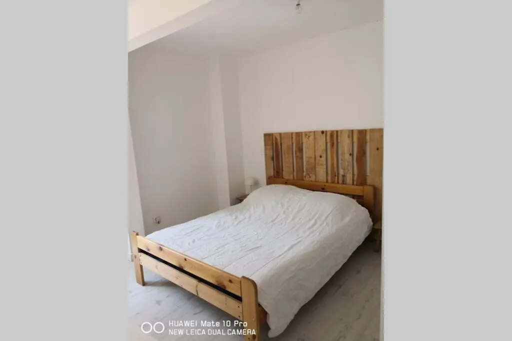 Appartement Avec Jardin Privatif Centre Ville Hyeres